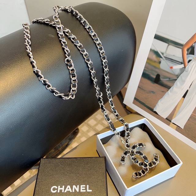 配包装P80 chanel （香奈儿） 新款金属链条编织腰链 项链 两用款，轻奢风高级感百搭款 女神必备单品，时尚潮流， 戴上它满满的高大上。
