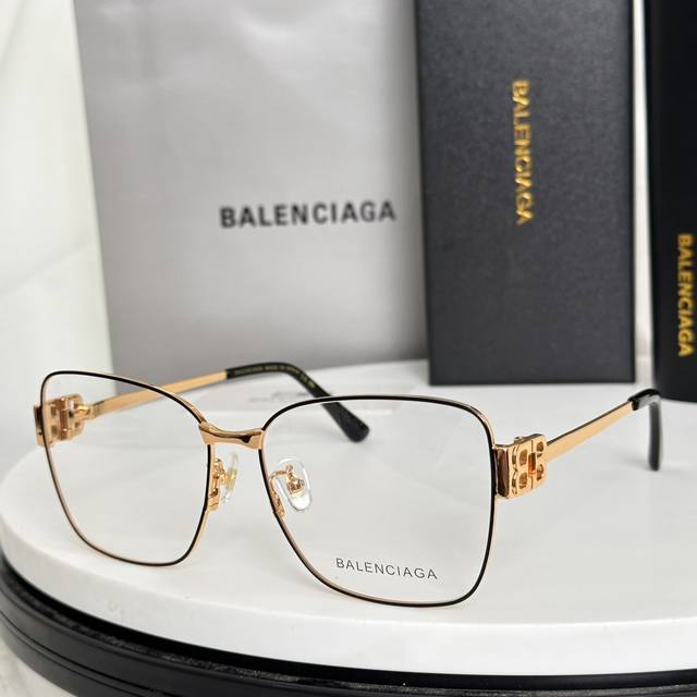 p150 Balenciag*巴黎*世家Model：Bb0339O Size：60口15-140