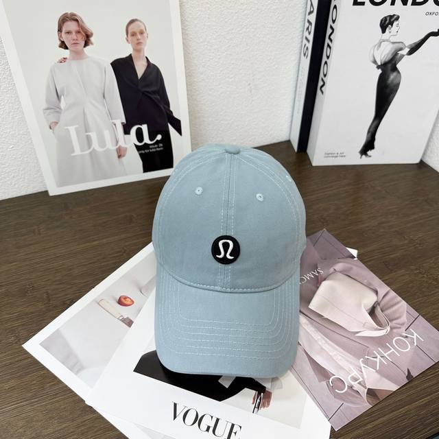 跑量60 lululemon～新款棒球帽 独特设计，是潮流穿搭必不可少的单品！