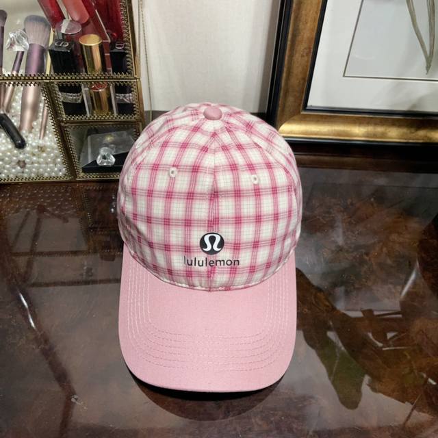 跑量50 lululemon～新款棒球帽 格纹遮脸帽 出街遮阳必备款！