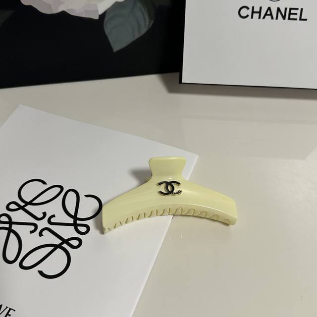 特P60（单个）配专柜包装 chanel（香奈儿）中古Vintage复古五金抓夹 优雅的Girl值得入手 非常好搭配 气质有品位