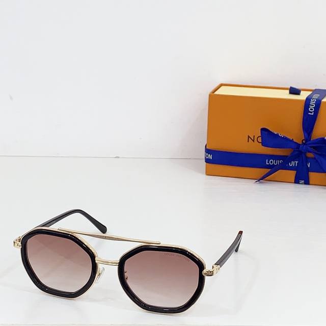 p130 Louis Vuitto* model：Z2532U size：54口22-145