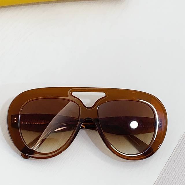 p150 Loew* mod：Lw40144U size：55-16-140