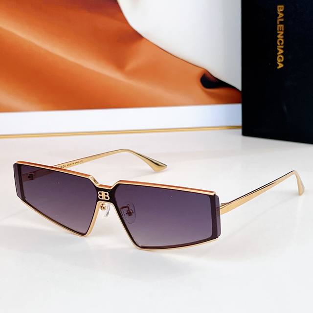 p180 Balenciag* model：Bb0192S size：57口17-140