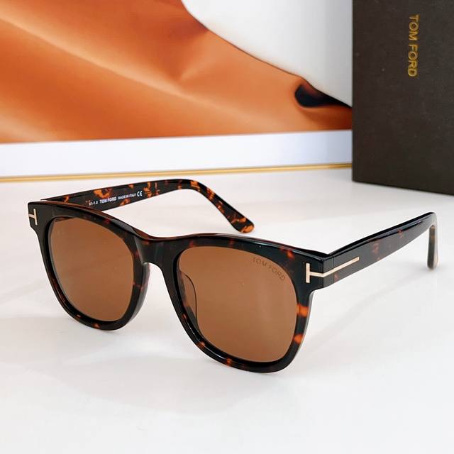 p130 Tom For* model：Tf833 size：52口20-145