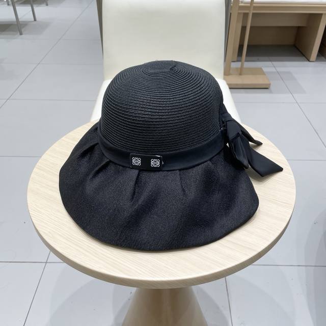 p80上新！Loewe罗意威春夏蝴蝶结拼接渔夫帽子女洋气遮阳帽度假优雅防晒帽大檐开叉盆帽