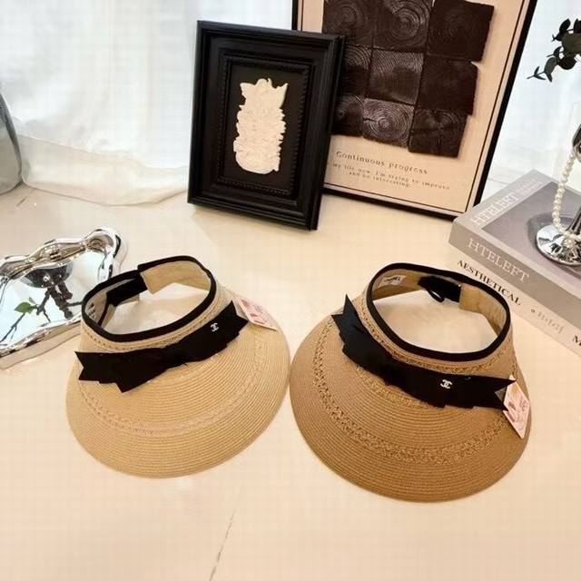 跑量70 小香～新款细辫空顶帽 编织工艺，很洋气的款式 夏季遮阳必入！