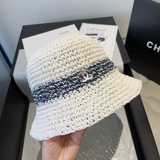 100￥ chanel香奈儿纸草遮阳帽，草帽，可折叠，头围57Cm