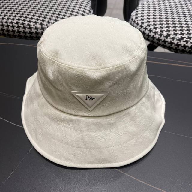 p80 Dior 迪奥 2024春新款渔夫帽， 精致純也格调很有感觉，很酷很时尚，质量超赞