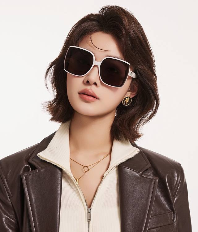 p90 【Dior-迪奥】2025开春新款 潮流爆款 时尚方框偏光太阳镜 高品质 佩戴舒适 网红潮款墨镜 女士高清偏光太阳镜 高品质Tr镜框 型号：Cd3311