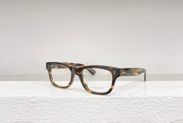 p230 Oliver Peoplesmodel：Ov5540Usize：53口19-145