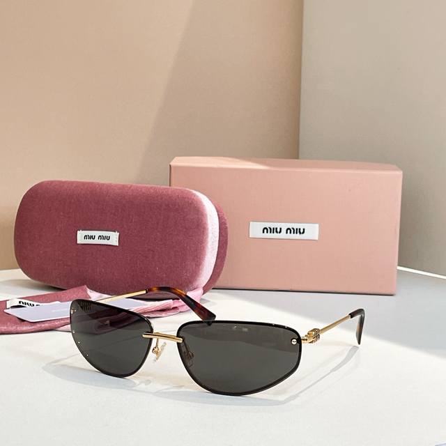 p150 Miu Mi*Model:Smu A50 Size：55口17-147新增色～