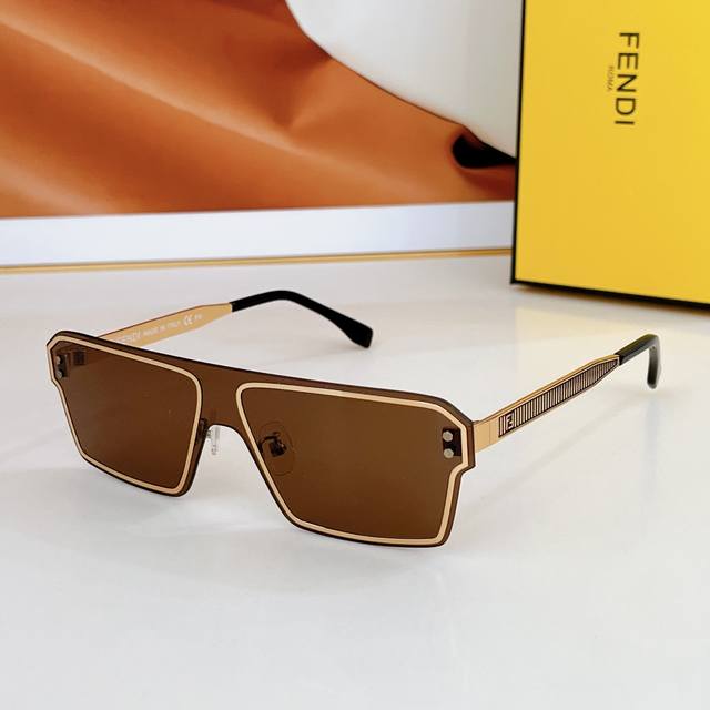 p180 Fend* model：Fe40028U size：00口0-145