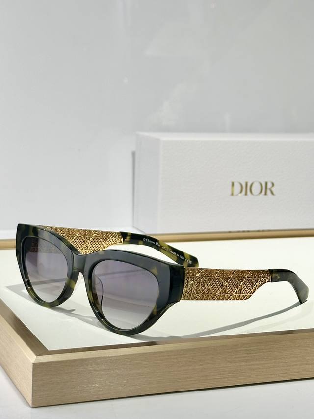 p180 Dio* mod：Dioresille B1I size：55口21 140