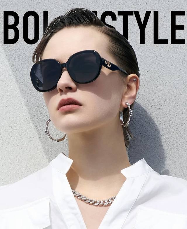 p90 Gucci古驰 Gg圆框太阳镜 完美品质 独特设计 适合各种脸型 亮相时装周 超时尚百搭 实物精致 情侣款 男女均可佩戴 型号：G0388
