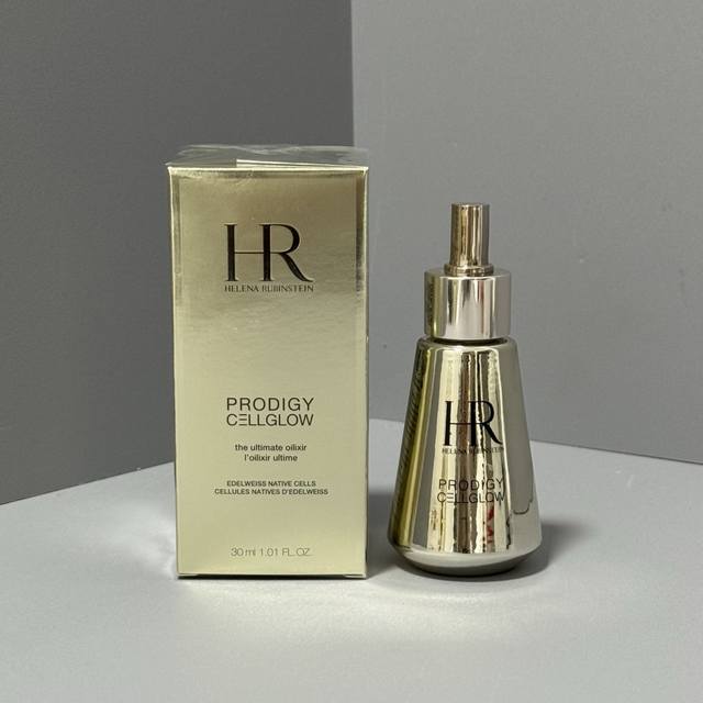 Hr赫莲娜高光精华油30Ml实拍现货40Y900编码！养肤万金油滋养从肌肤到指尖，一瓶多用 #赫莲娜高光精华油 以油入妆一滴拯救闲置粉底液，打造0卡粉妆效，妆面