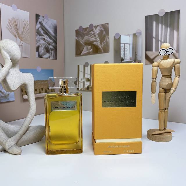 高端品质 纳西素辛香玫瑰100Ml Narciso Rodriguez Rose Epicee, 品牌：纳西索 罗德里格斯 调香师：Nathalie Graci