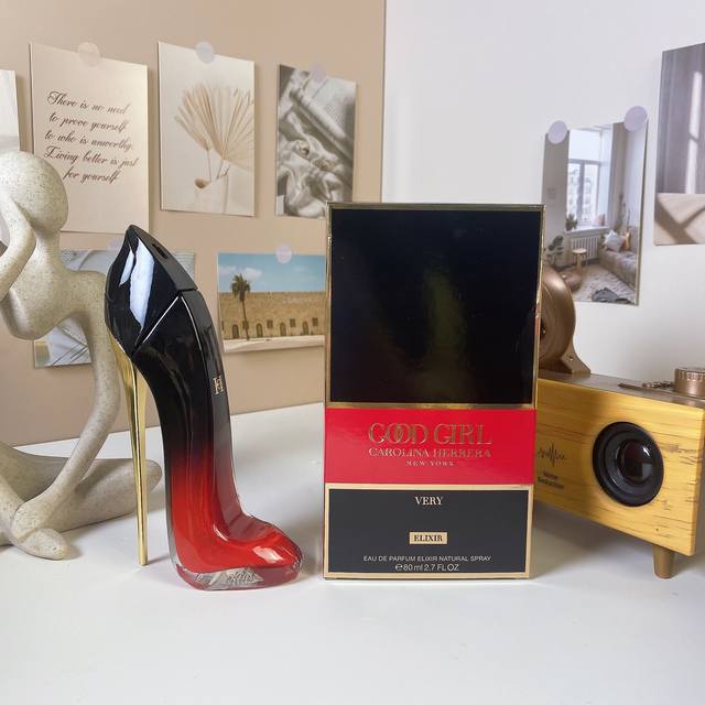 卡罗琳娜2025红色高跟鞋80Ml 非常好的女孩合金跟 Carolina Herrera Very Good Girl Elixir, 品牌：赫芮亚 属性：女香