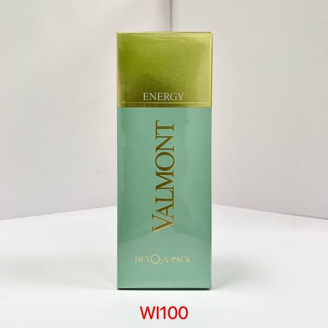 专 法尔曼注氧健肤焕颜面膜！内含：10Ml*6。一款使用起来非常有趣的面膜泡泡面膜只需要十分钟就可以吸去毛孔里的脏东西为皮肤注入氧气，上脸成泡，清清凉凉，第一次