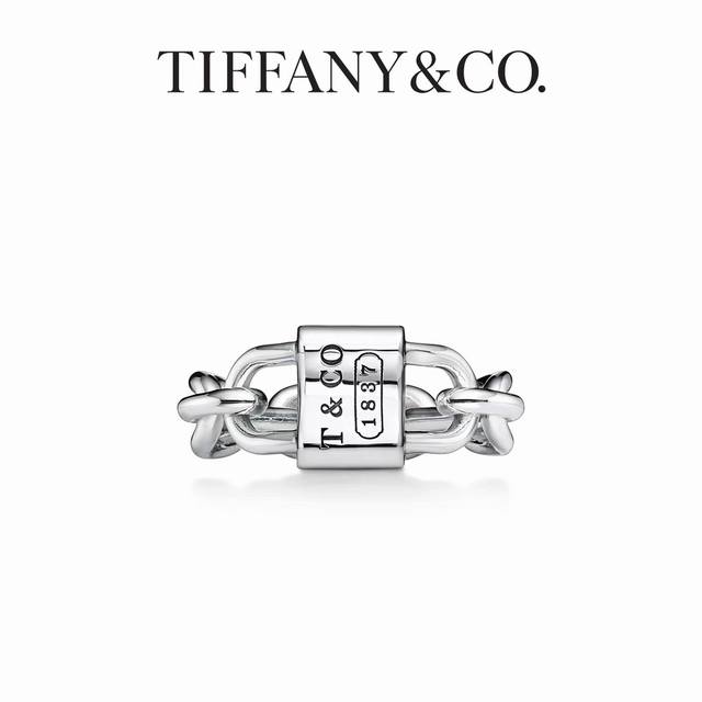 Tiffany 蒂芙尼戒指 简约大气百搭 潮流单品 全新升级版 戒指码数 67891011 V金镀铂金层 非常不错的款式推荐这款 搭配设计多元素每一层设计每款都