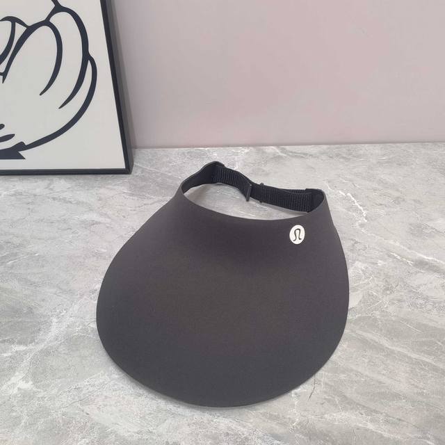 跑量 Lululemon～新款 无痕一体防晒空顶帽，早上出门跑步♀，高尔夫必备，又轻又防晒