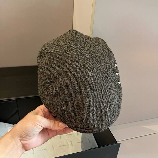 P Burberry巴宝莉新款春秋鸭舌前进帽，头围57Cm