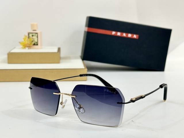 Prada Mod：5G170 Size：51口20-150