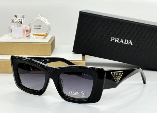 最好版本 Prada Kendall Brasil 同款 Pr13Z 简约，立体感十足 非世面普通货 对比 Size：50-21-145
