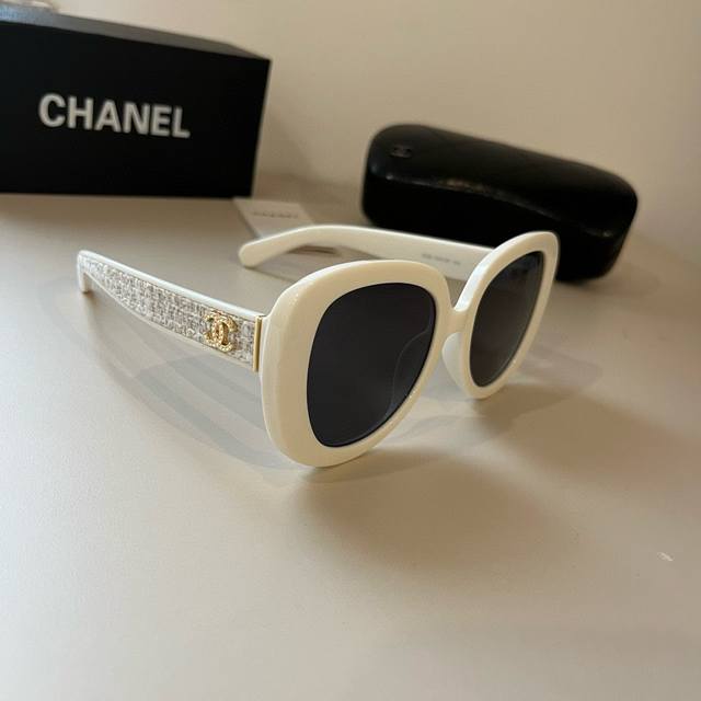 P Chanel香奈儿新款太阳镜，各大时尚名媛挚爱，