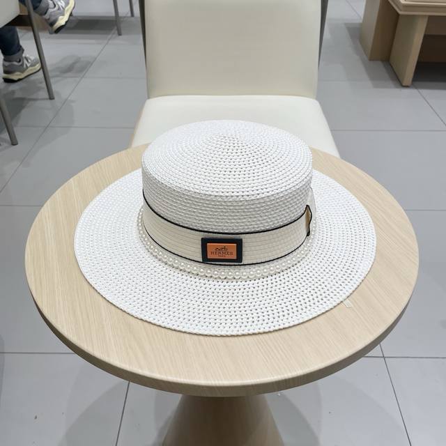 爱马仕新款草帽，平顶礼帽，头围57Cm