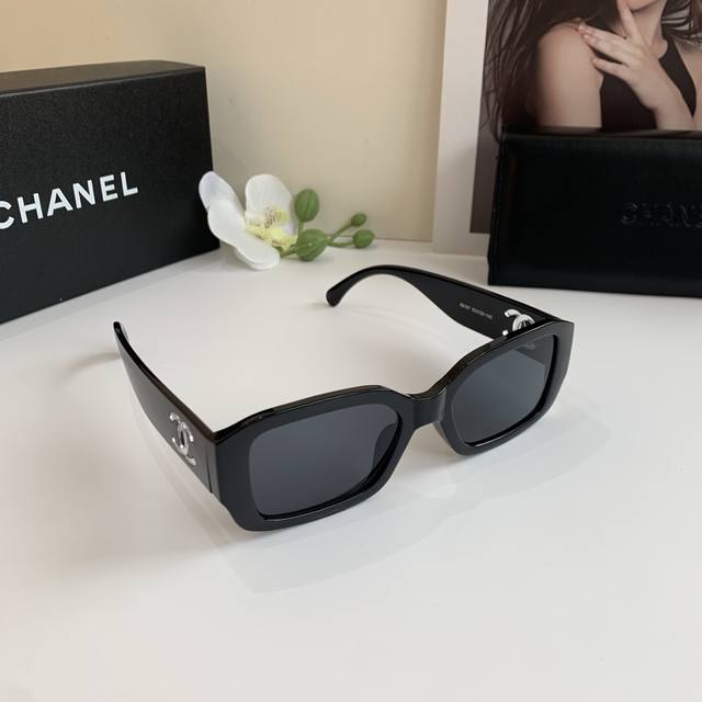 Chanel 香奈儿 2025新款太阳镜 欧美风网红款墨镜 专柜同步 时尚潮流款