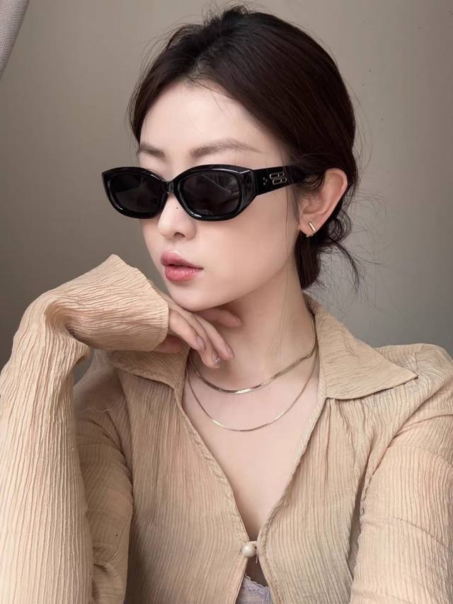 Louis Vuitto*韩版潮大框个性偏光太阳眼镜男女网红黑色显脸小复古墨镜街拍