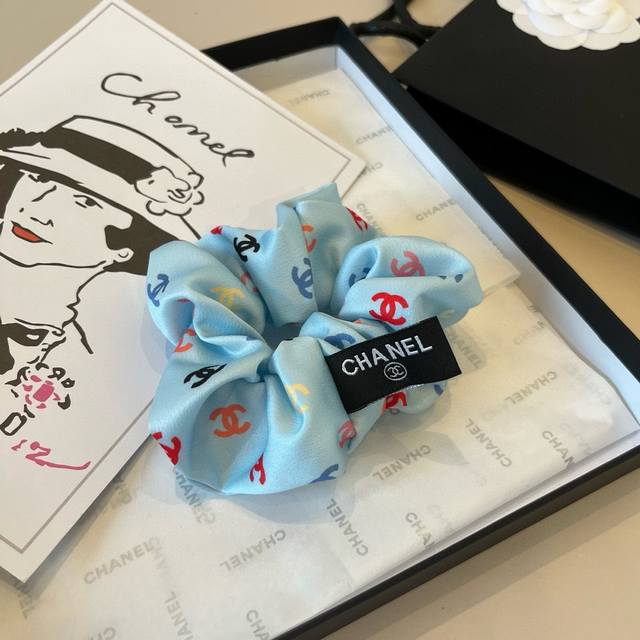 P Chanel香奈儿发圈，绸缎面料，蓝 粉 黑