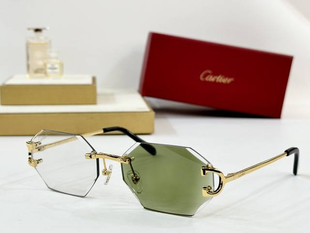 Cartie* Model：Ct820091O Size: 57口17 135