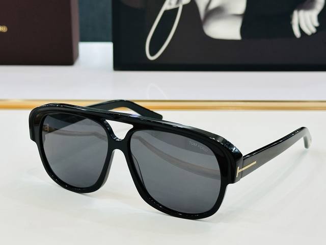 Tom For* 汤姆家 官网新款 Ft1103 Size：59口14-145 经典时尚 L采用时下最流行片色