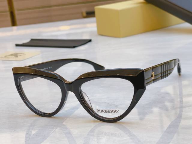 Burberr* 巴宝*莉新款光学架。Model：Be2399，Size：53口19-145