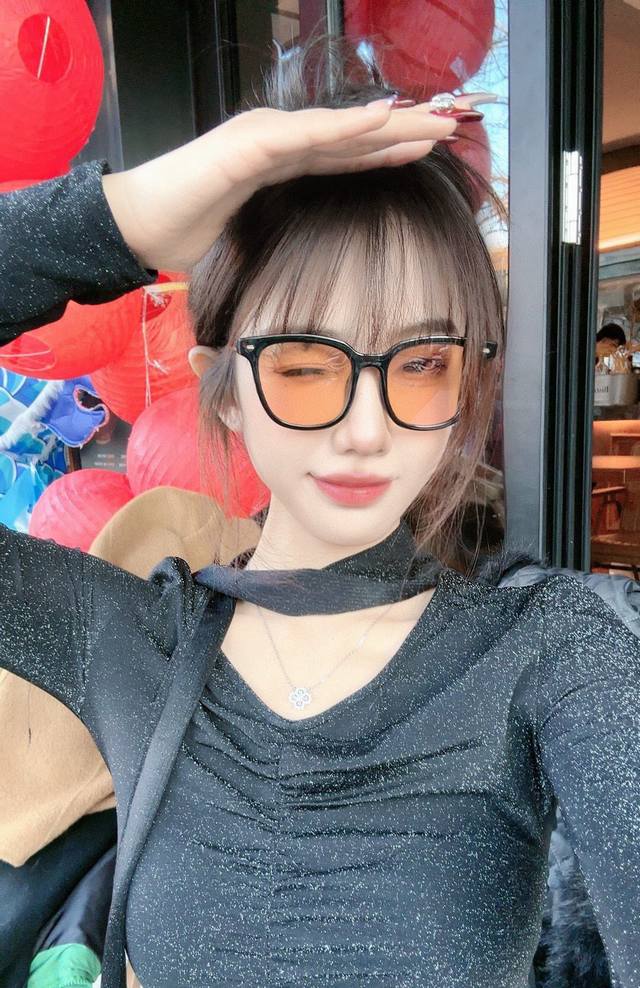 Gucci古驰 Gg圆框太阳镜 完美品质 独特设计 适合各种脸型 亮相时装周 超时尚百搭 实物精致 情侣款 男女均可佩戴 型号：G9368