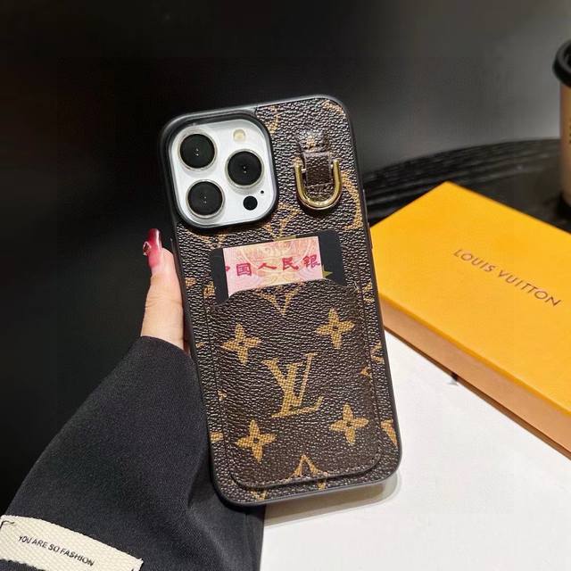 Lv老花插卡手机壳 型号：为了不出现报错型号，请打开本机查看手机设置显示的型号 Iphone16系列更新 Iphone16Pro Max 6.9 Iphone1