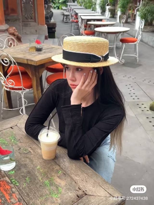 跑量 定制款 无质量问题不退换 小香～新款 专柜同款 优雅气质天然麦秆草材质