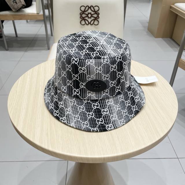 Gucci古奇 2025专柜新款老子提花款渔夫帽，很潮！休闲运动款，经典制作，超级好搭衣服！