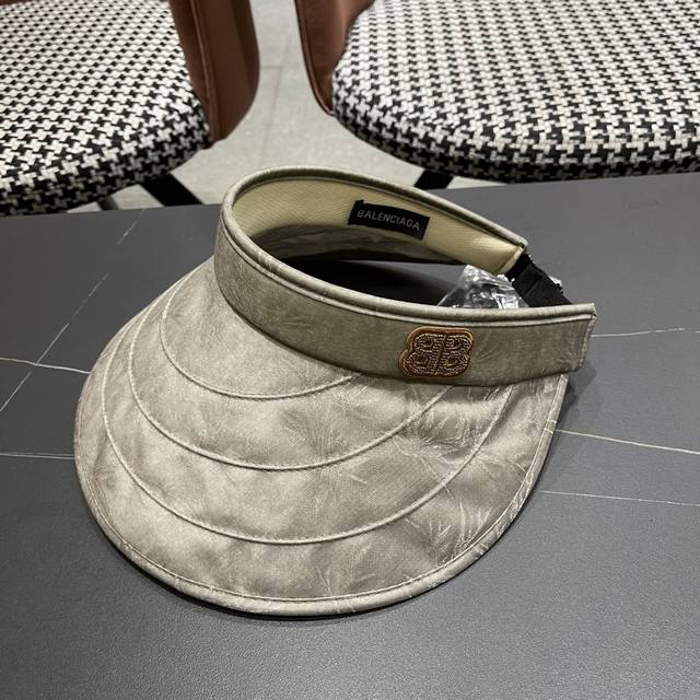 Balenciaga巴黎世家2025韩国东大门代购Ins风复古帽檐可调节空 顶防晒帽遮阳帽百搭