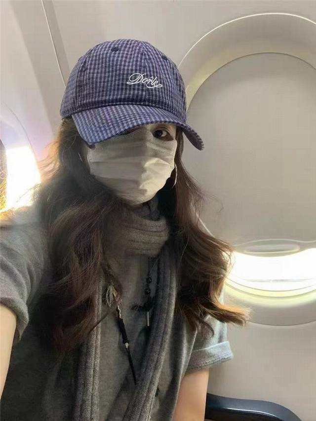 跑量 潮牌新款 复古棒球帽 纯棉 适合一年四季！ 男女同款，简约高级感满满！ 跑量款 闭眼冲！