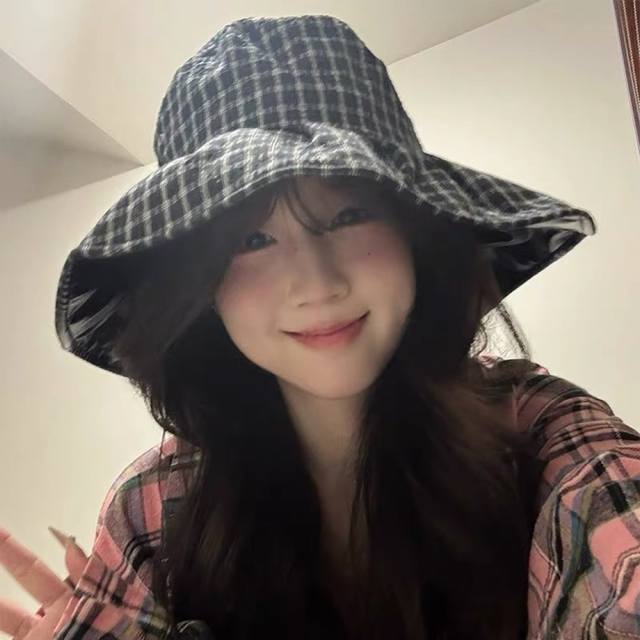 Burberry 巴宝莉 2025新款格子渔夫帽子女春夏薄款黑胶 大檐防紫外线遮阳帽休闲百搭