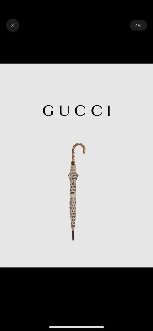 gucci 古驰 长伞 原版包装+防尘布袋 高端手柄 贴合手掌更舒适火爆时尚单品，超轻铝合金伞骨，无论伞面还是伞骨都选用更加轻盈的材质，最新涂层处理防晒隔离高达