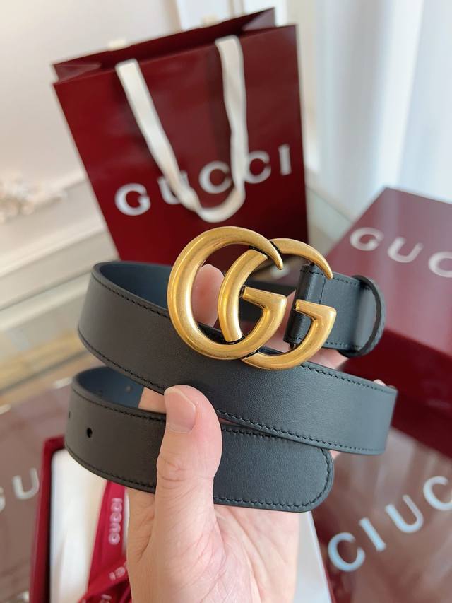 gucci古驰进口黑色牛皮 原版开模镀金扣，品质毋庸置疑 尺寸3.0厘米 顶级 原单110