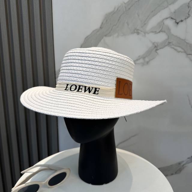 配防尘袋 Loewe罗意威 2025新款草编大牌织带编织草帽，度假休闲必备，优雅大方的一款