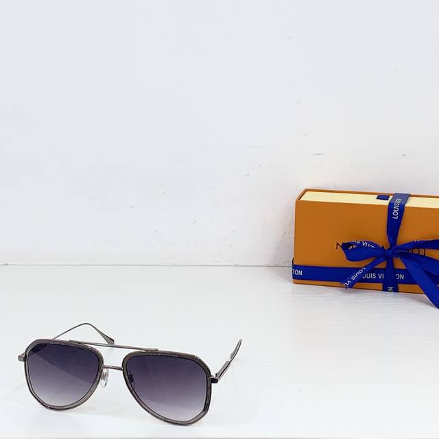 louis Vuitton Mod：Z1317 Size：56口19-145