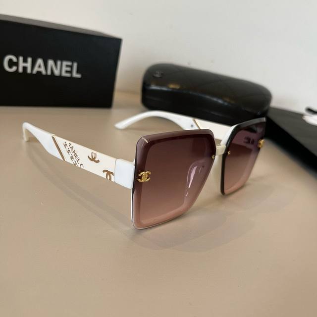 chanel香奈儿 太阳镜，遮阳镜，高端欧美风这样镜，超级修饰脸型