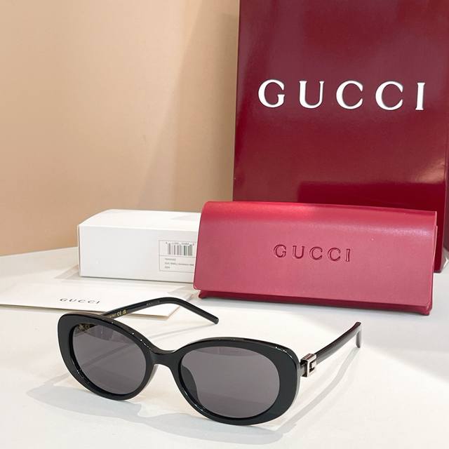 gucc*Model：Gg1684Sa Size:55口18-145
