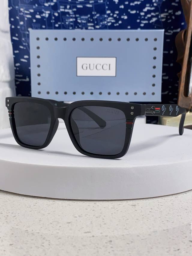 gucci古奇 2025新款男女偏光太阳镜简约超轻框架 男士开车专用 防紫外线